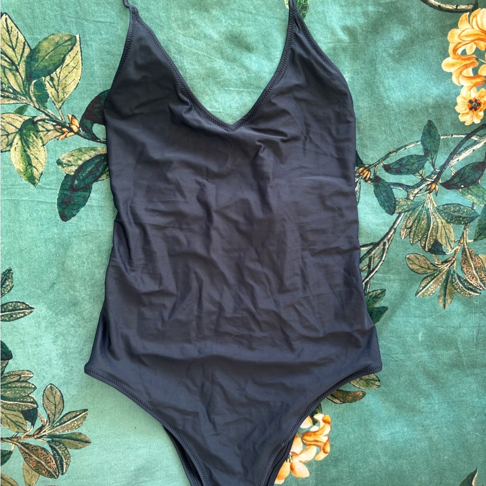 H&M one piece navy swimsuit